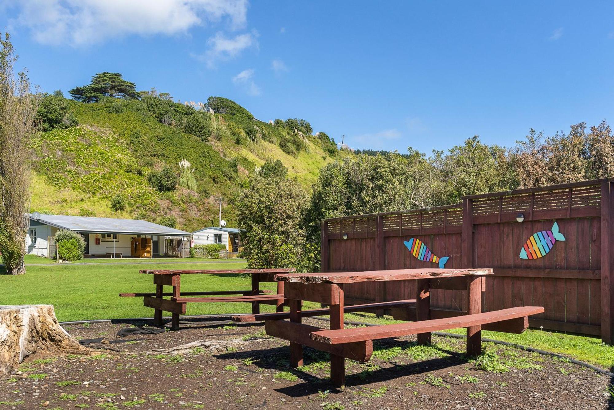 Port Waikato Holiday Park Dış mekan fotoğraf